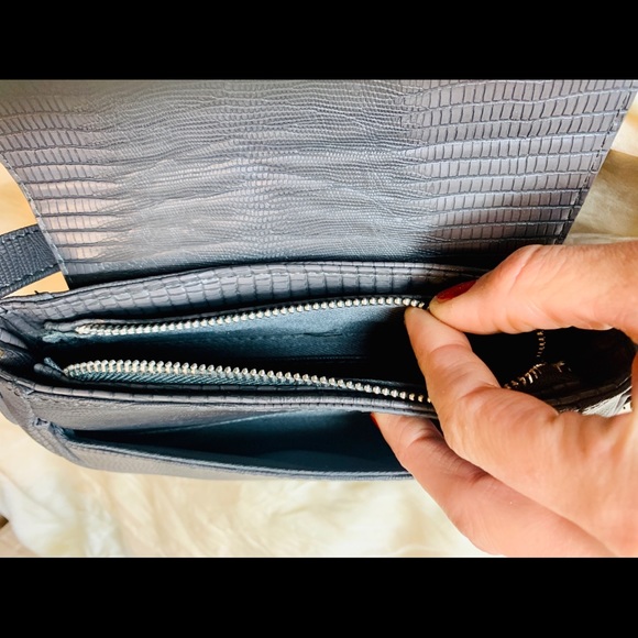 Grey crossbody, saddlebag! - Picture 5 of 7